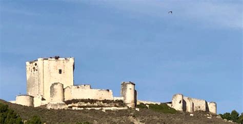 iscar hotels|Top Hotels Closest to Castle of Iscar in Iscar .